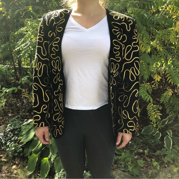 Vintage Danier Suede jacket with gold braid trim - Picture 9 of 15